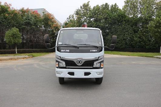 5方東風玉柴140馬力吸糞車