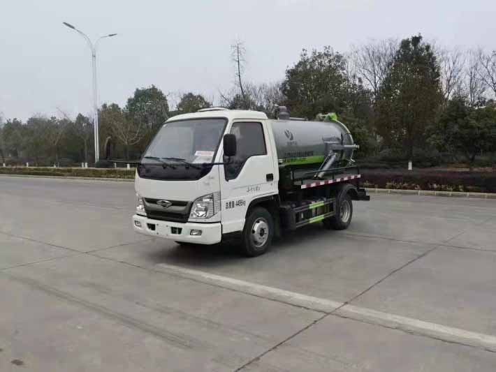 藍(lán)牌吸污車(chē)-盈通吸污車(chē)-福田小型吸污車(chē)