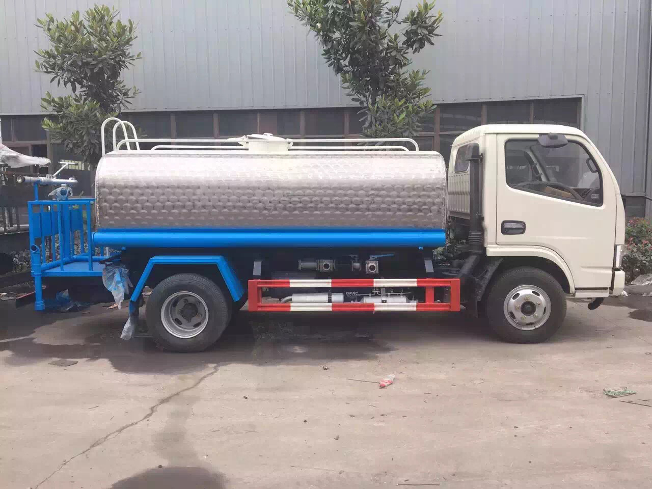 運(yùn)水車，飲用水不銹鋼水罐車，湖北盈通水罐車廠家